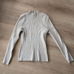 H&M Light Gray/Beige  Ribbed mock neck Sweater